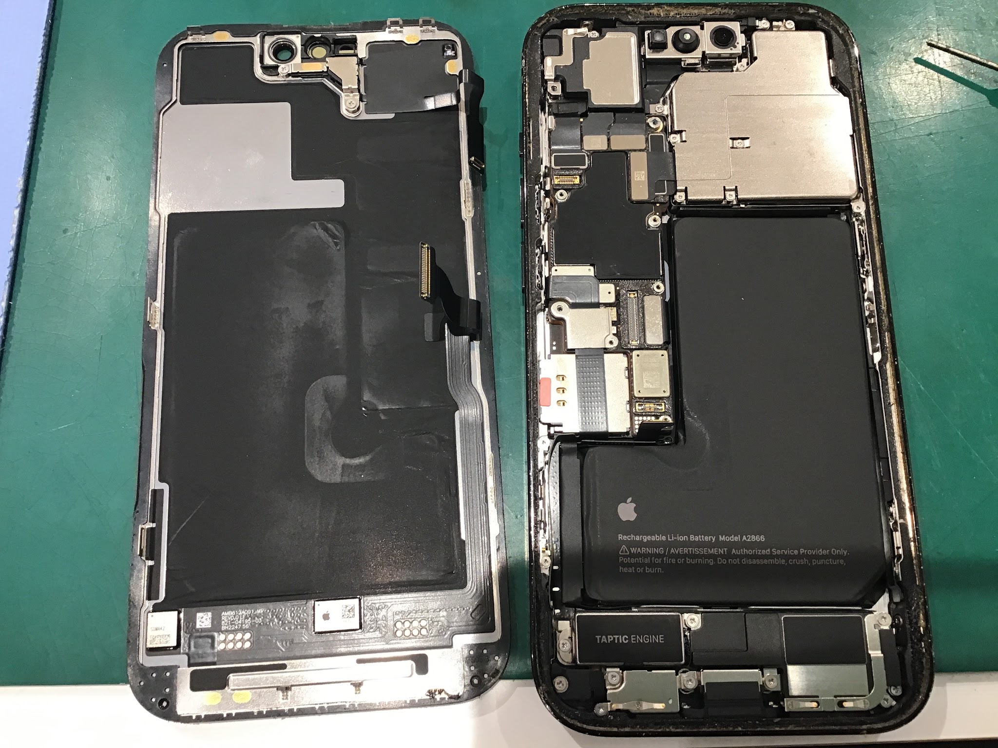 iPhone14Proの画面交換を行いました。【スマホ修理工房丸井錦糸町店】
